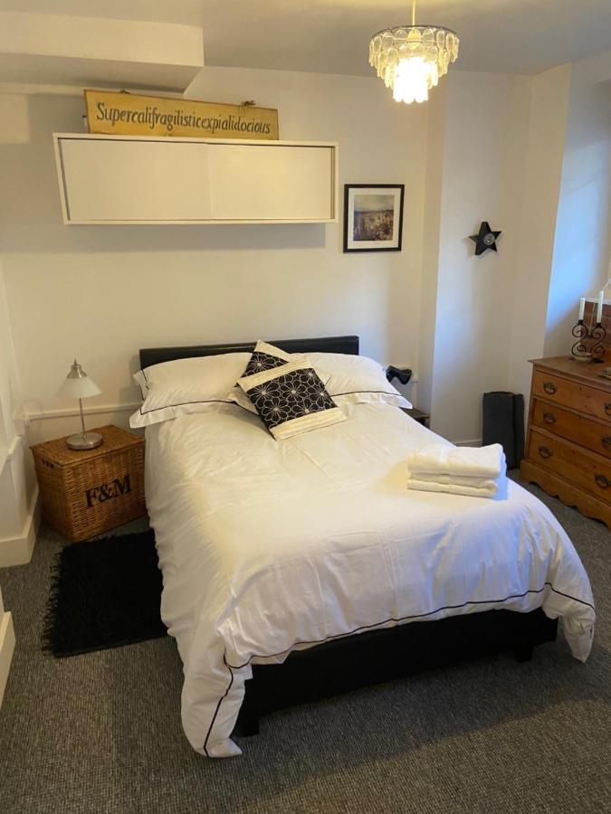 Great Rooms In An Uber Cool Flat! London Bridge Dış mekan fotoğraf