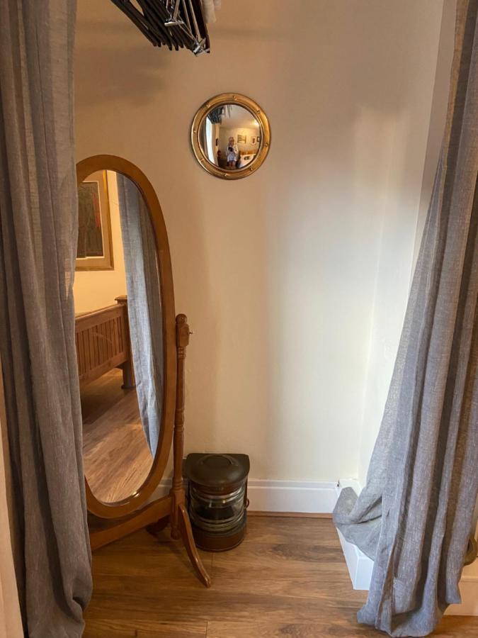 Great Rooms In An Uber Cool Flat! London Bridge Dış mekan fotoğraf